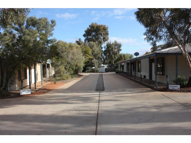 4/ 6-8 Keneberry Crescent, Roxby Downs SA 5725