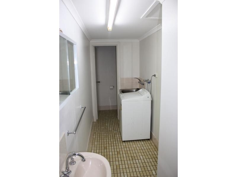 4/ 6-8 Keneberry Crescent, Roxby Downs SA 5725