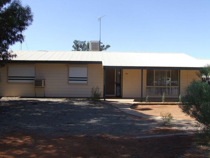 52 Hermit Street, Roxby Downs SA 5725