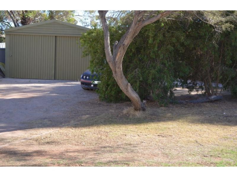 15 Mirra Street, Roxby Downs SA 5725