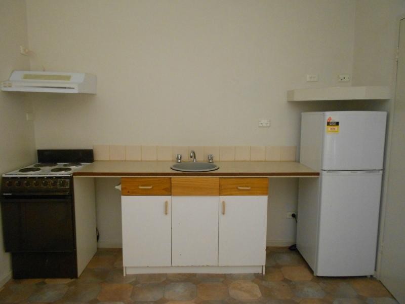 Unit 8/L6-8 Kennebery Crescent , Roxby Downs, Roxby Downs SA 5725