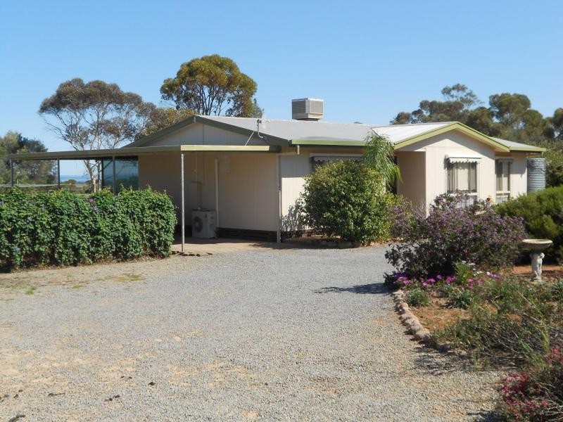 34 Bain Avenue, Napperby SA 5540