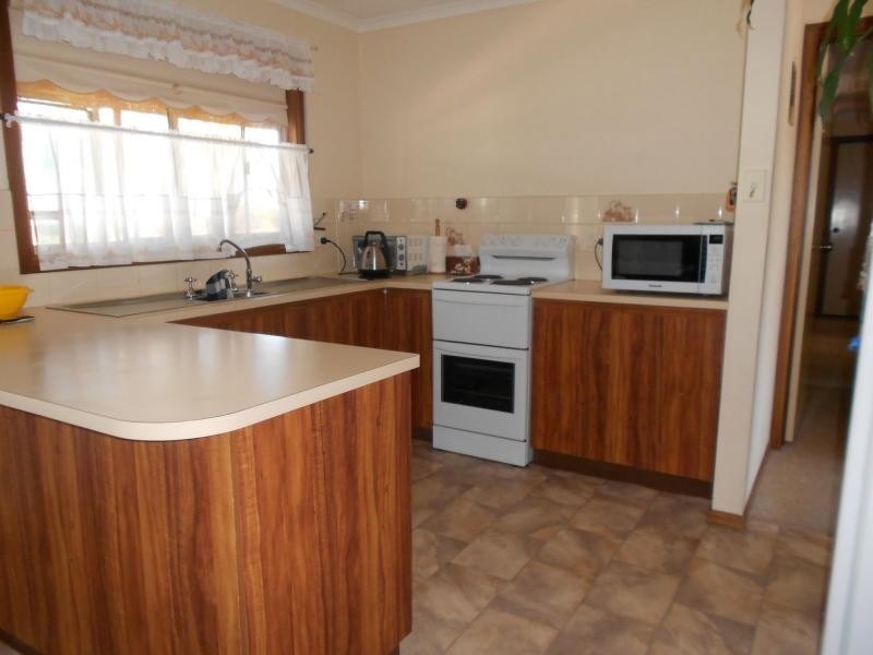 34 Bain Avenue, Napperby SA 5540