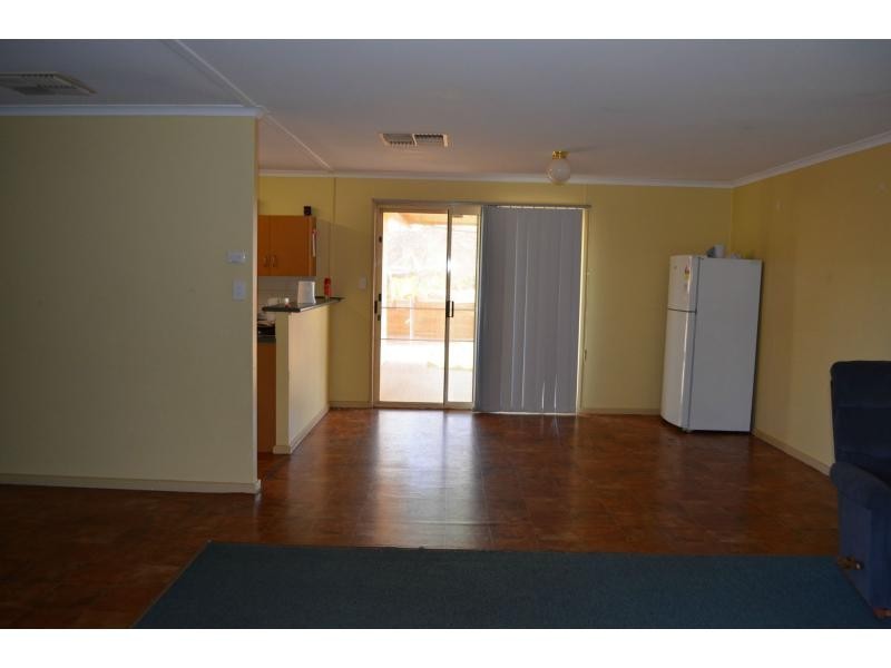 16 Melaleuca Court, Roxby Downs SA 5725