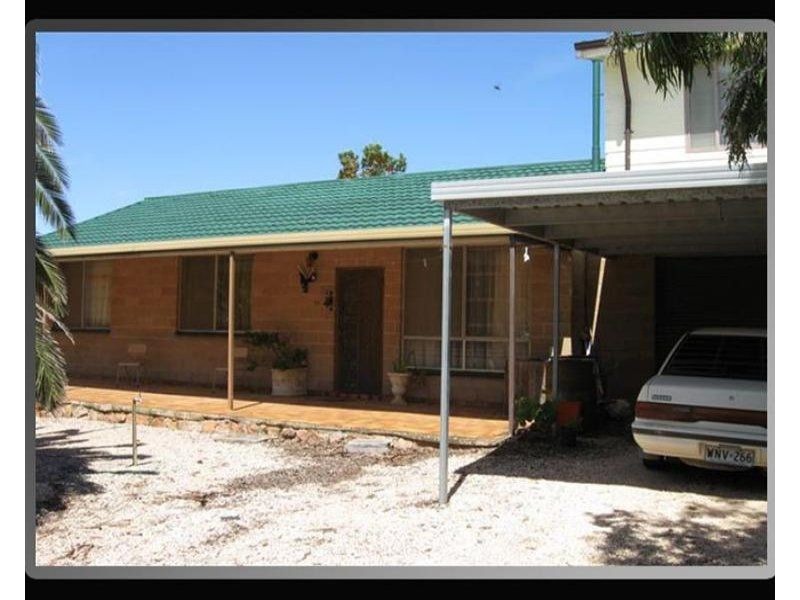 24 Mesnil Drive, Port Clinton SA 5570