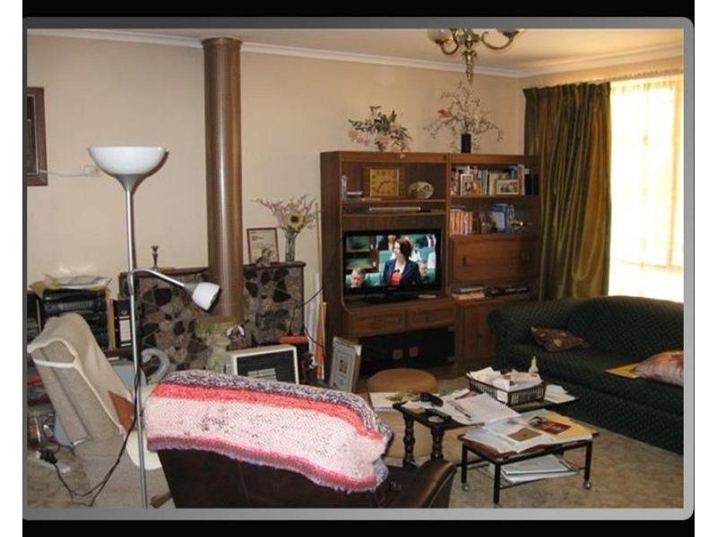 24 Mesnil Drive, Port Clinton SA 5570