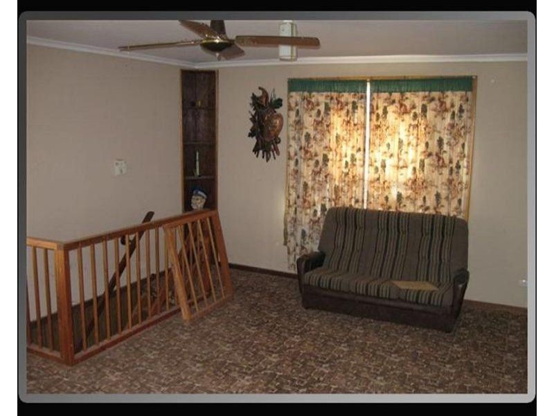 24 Mesnil Drive, Port Clinton SA 5570