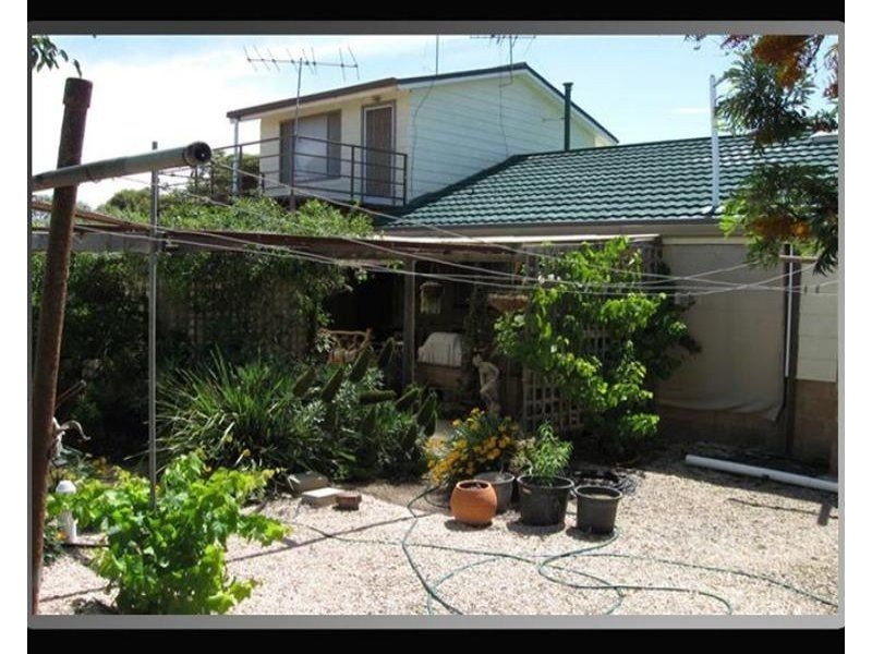 24 Mesnil Drive, Port Clinton SA 5570