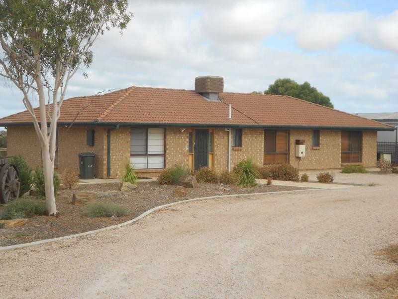 104 Scenic Drive, Napperby SA 5540