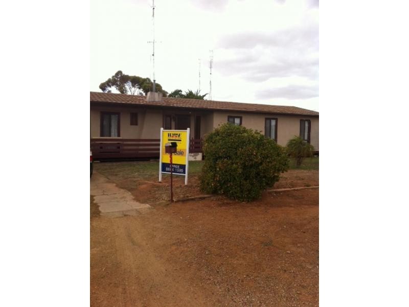 5 Allan Street, Crystal Brook SA 5523