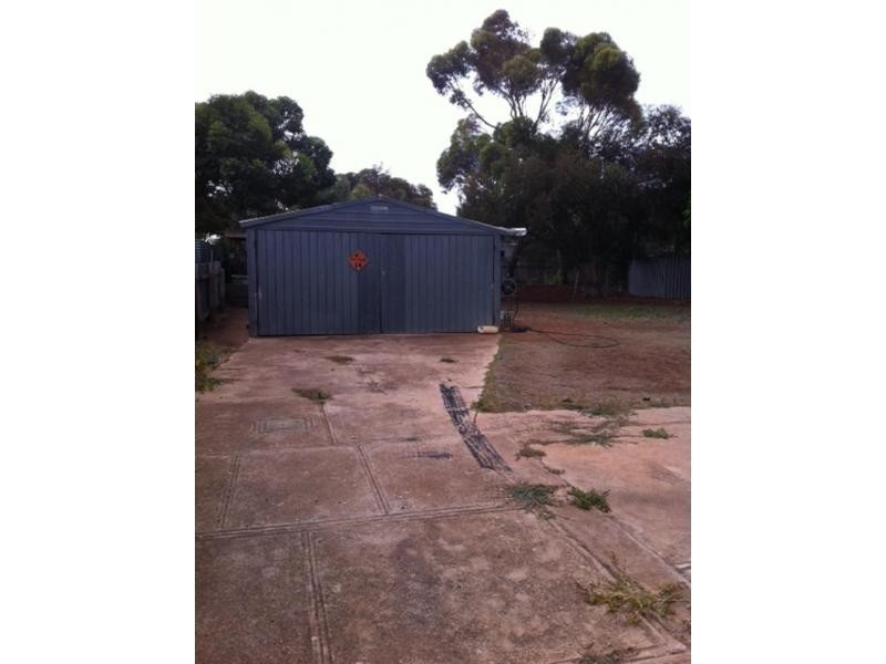 5 Allan Street, Crystal Brook SA 5523