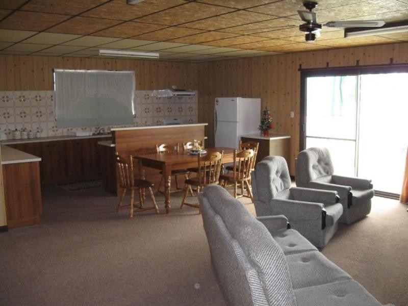 53 Main Street, Pine Point SA 5571