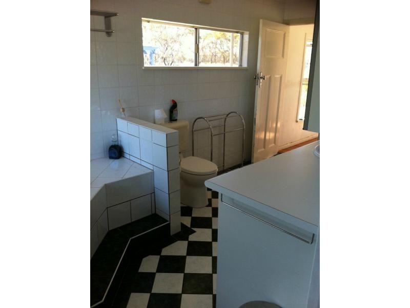 1048 North Fishermans Bay Road, Mundoora SA 5555