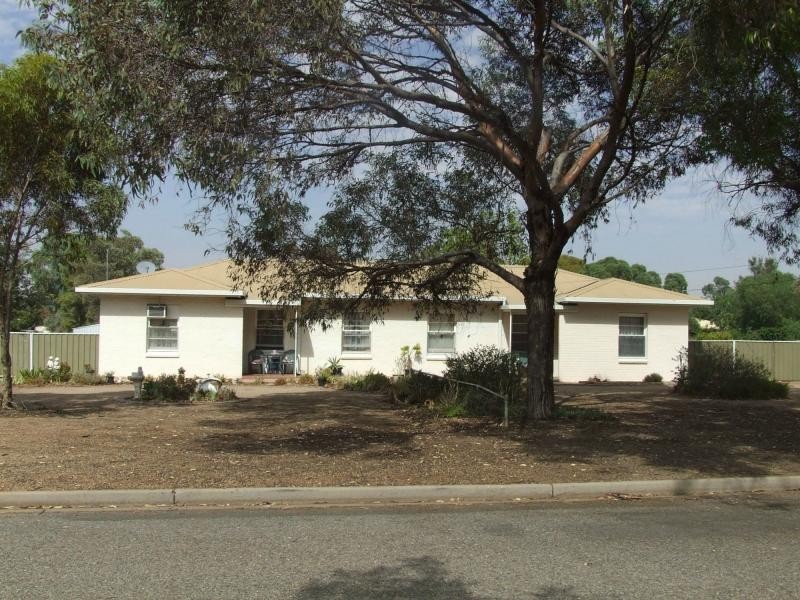 8-10 Giles Street, Crystal Brook SA 5523