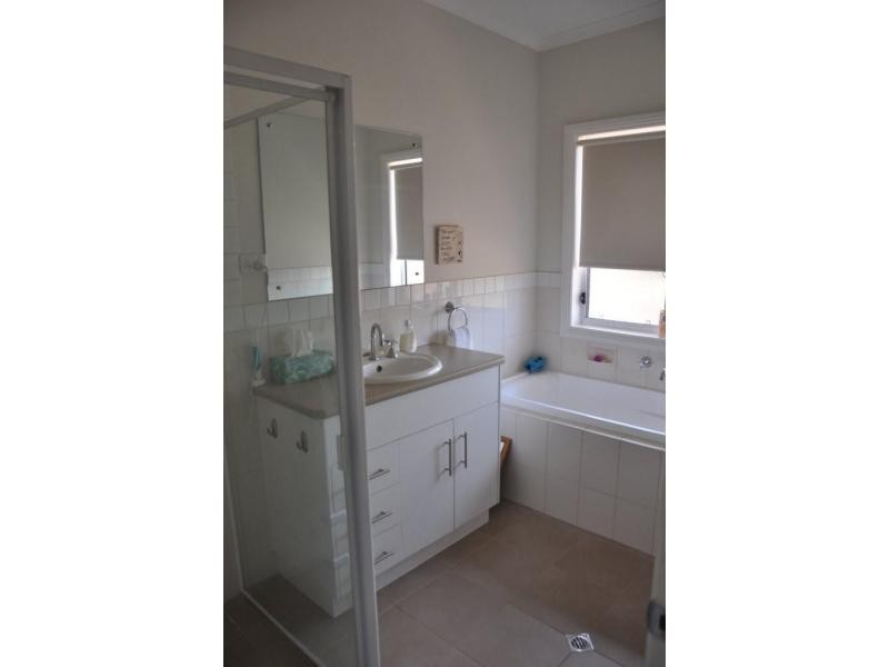 76 Tiliqua Crescent, Roxby Downs SA 5725