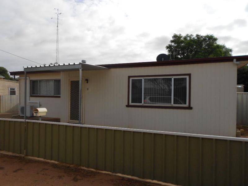 11 Eyre Road, Crystal Brook SA 5523