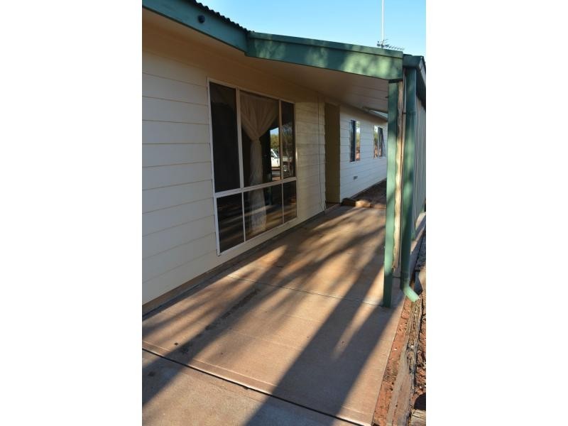 30 Olympic Way, Roxby Downs SA 5725