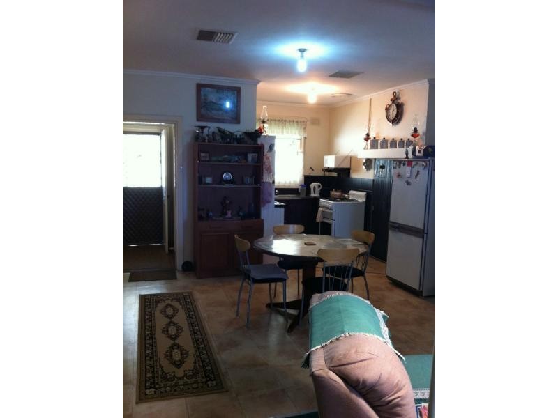 7 Lyons Street, Crystal Brook SA 5523