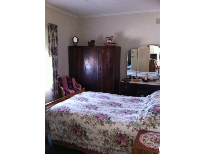 7 Lyons Street, Crystal Brook SA 5523