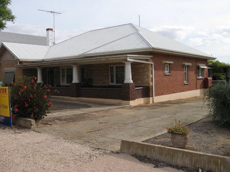 8 Walter Street, Maitland SA 5573