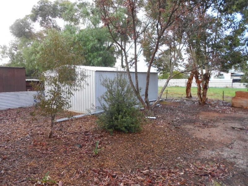 2 Cronin Street, Jamestown SA 5491