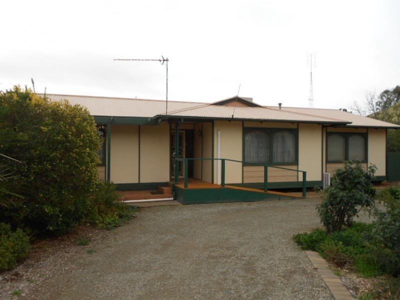 63 Cockburn Road, Jamestown SA 5491