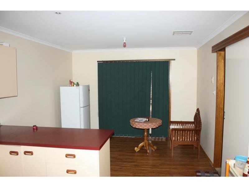 15 Mulgaria Crescent, Roxby Downs SA 5725