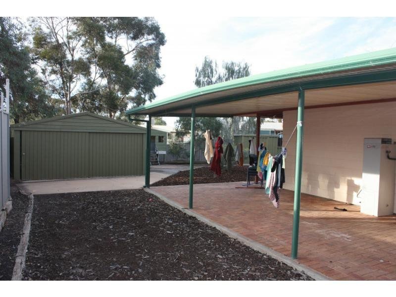 15 Mulgaria Crescent, Roxby Downs SA 5725