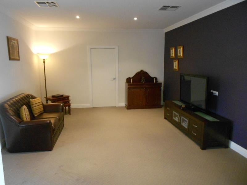 16 Kilmarnock Terrace, Jamestown SA 5491