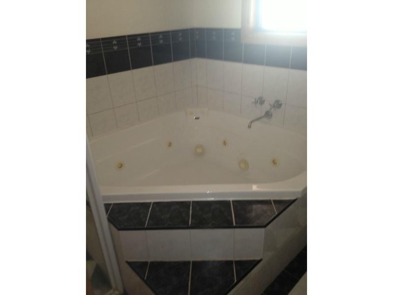 8 Cacatua Close, Roxby Downs SA 5725