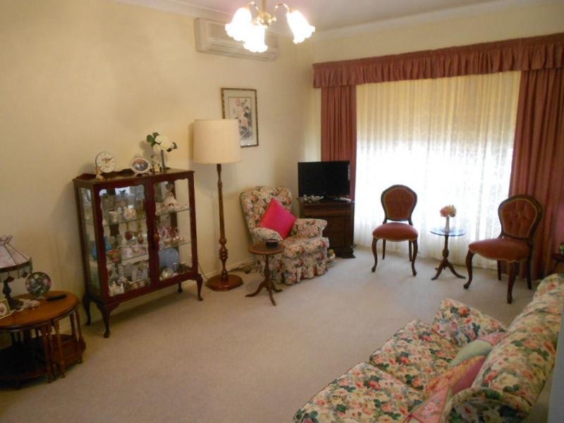 37 Clifton Road, Jamestown SA 5491