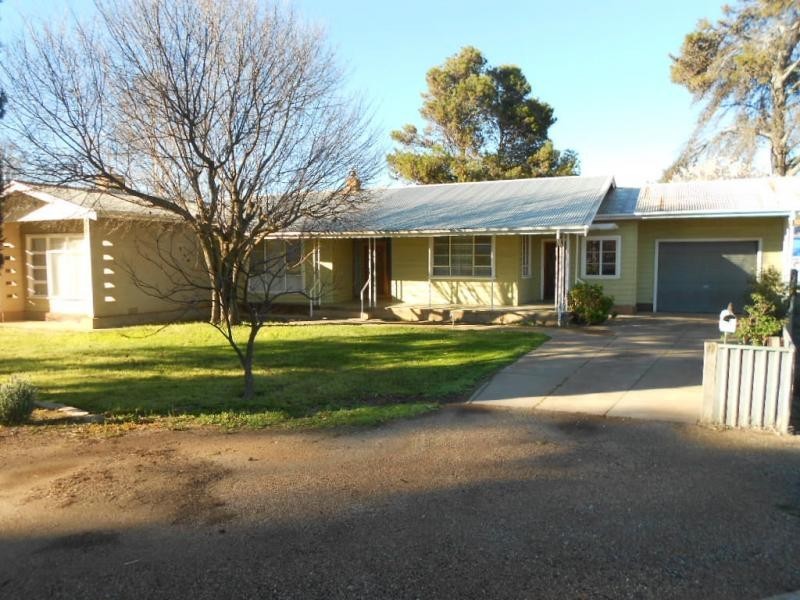 23 Cumnock Street, Jamestown SA 5491