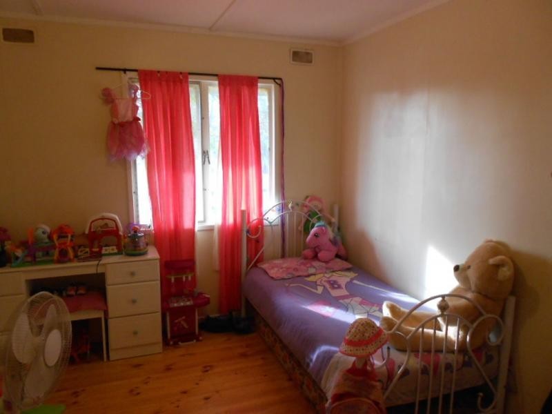 8 Cunningham Street, Crystal Brook SA 5523