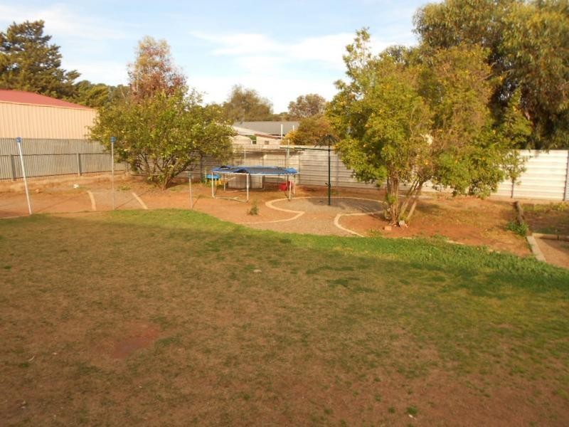 8 Cunningham Street, Crystal Brook SA 5523