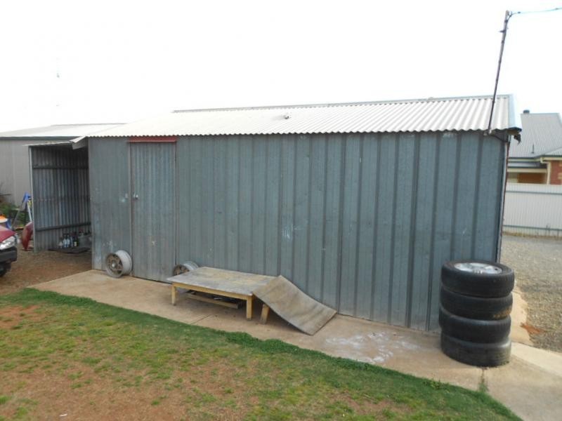 8 Cunningham Street, Crystal Brook SA 5523