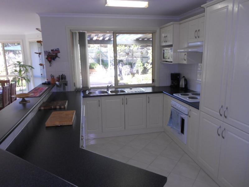 36 Bowman Street, Crystal Brook SA 5523