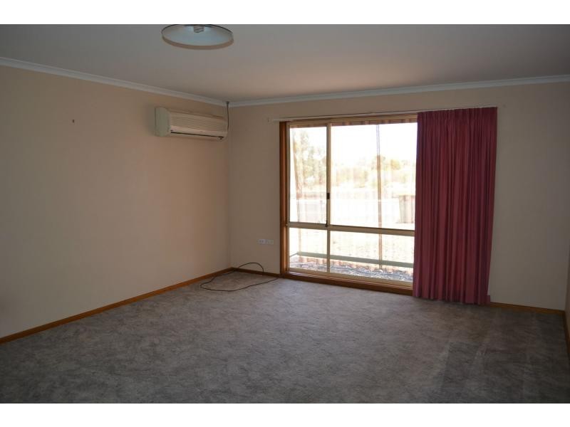 43 Arcoona Street, Roxby Downs SA 5725