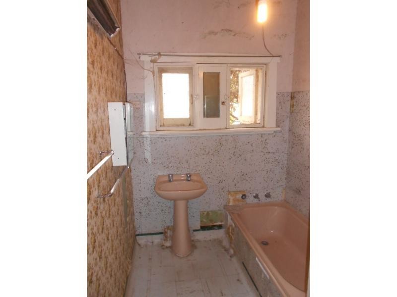 2 Bowman Street, Crystal Brook SA 5523