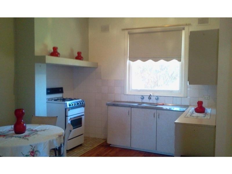 22 Gadd Avenue, Crystal Brook SA 5523