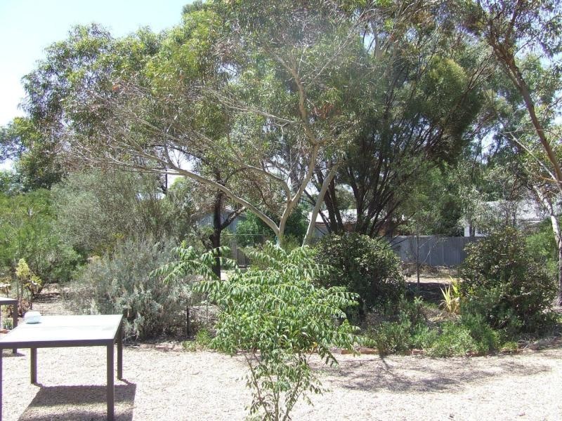 19 Eyre Road, Crystal Brook SA 5523