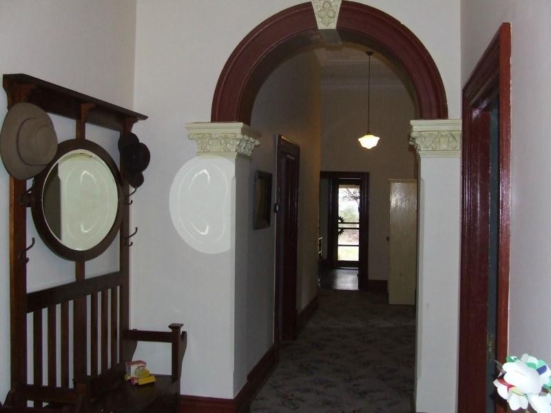 19 Eyre Road, Crystal Brook SA 5523