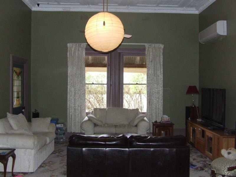 19 Eyre Road, Crystal Brook SA 5523