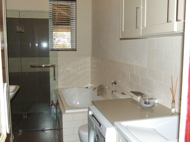 19 Eyre Road, Crystal Brook SA 5523