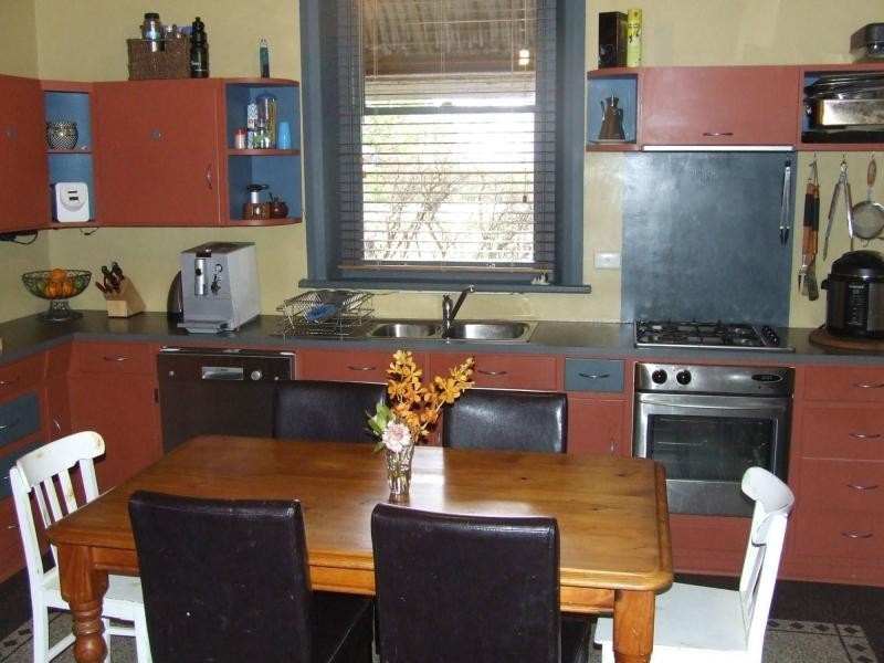 19 Eyre Road, Crystal Brook SA 5523