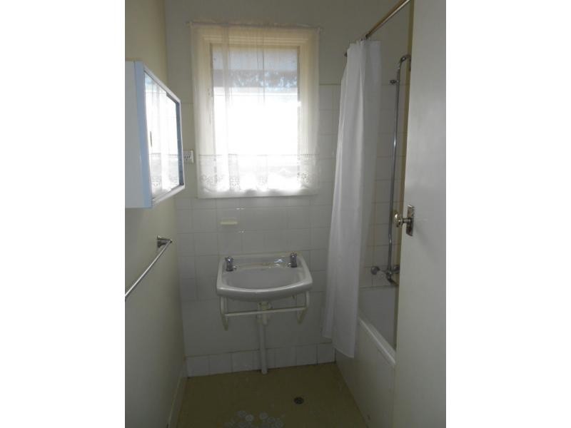 10 Clyde Street, Jamestown SA 5491