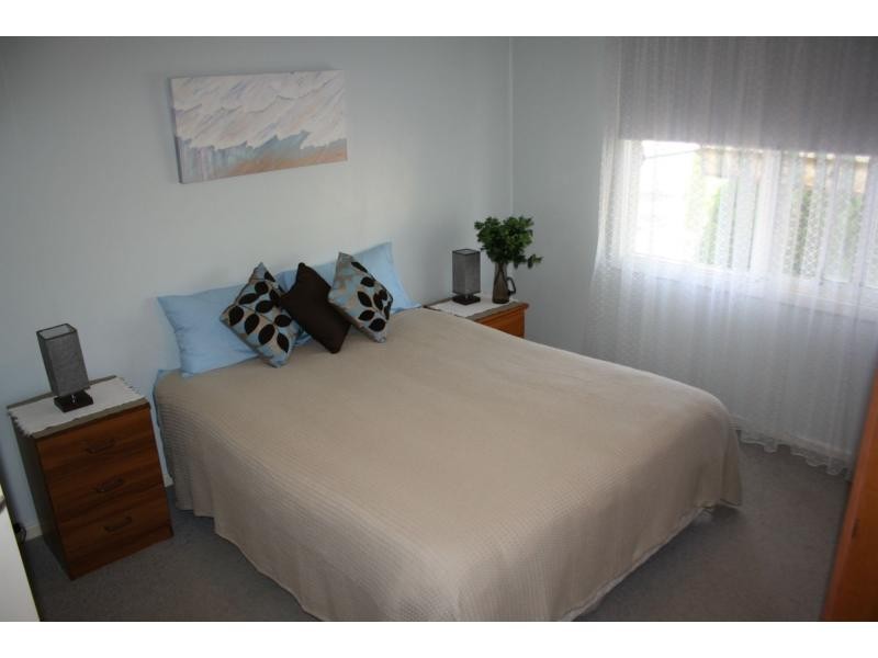 9 Flinders Street, Crystal Brook SA 5523