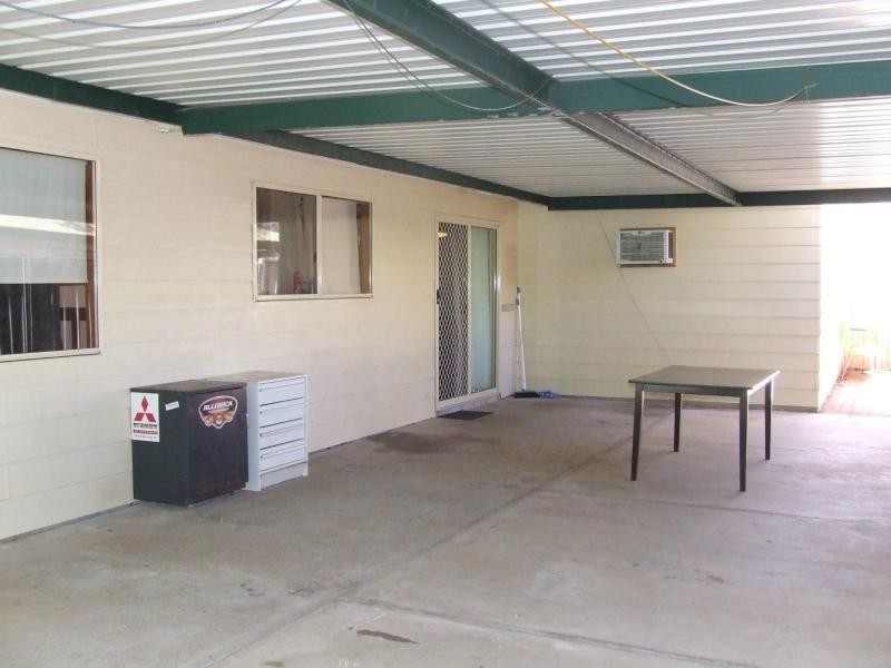 7 Hamilton Court, Roxby Downs SA 5725