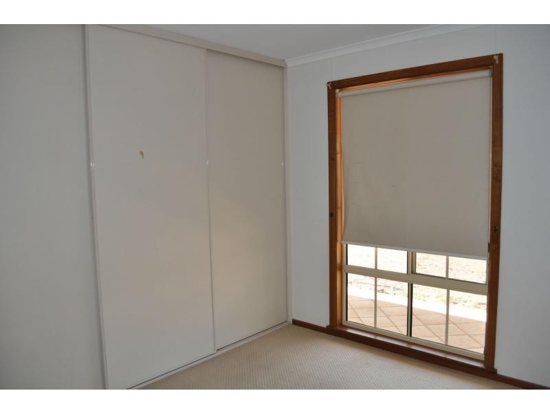 86 Axehead Road, Roxby Downs SA 5725