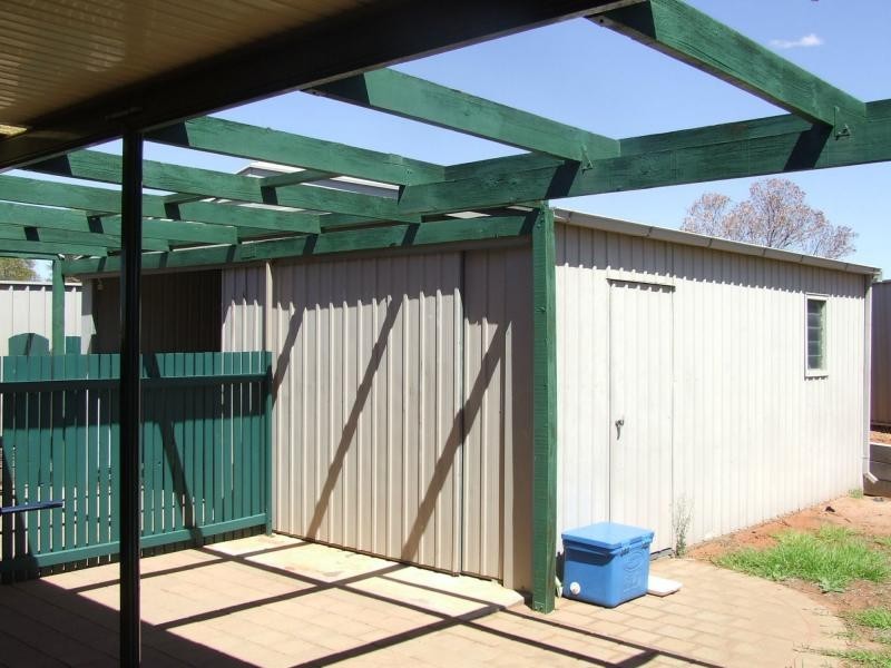 11 Eyre Court, Roxby Downs SA 5725