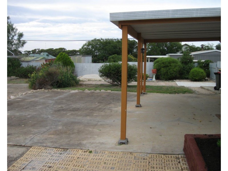 18 Wells Terrace, Price SA 5570